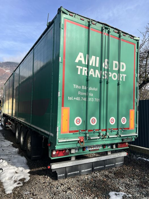 Semiremorca walkingfloor knapen