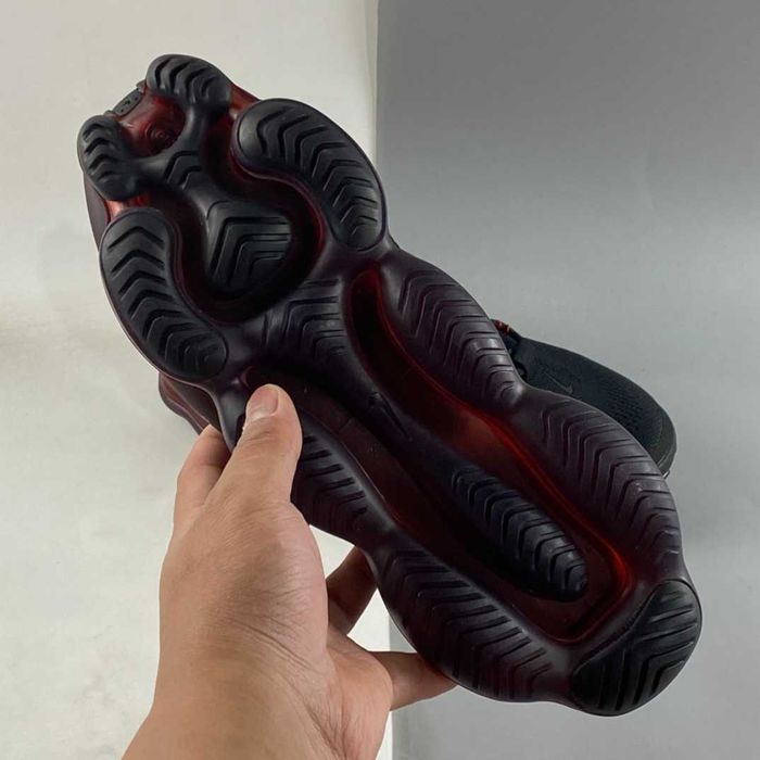 Нови мъжки маратонки Nike Air Scorpion FK  black/red 43 номер