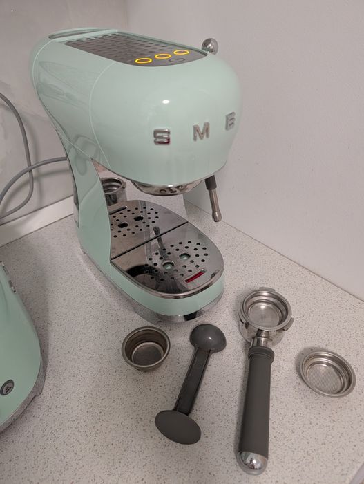 Aparat de cafea smeg