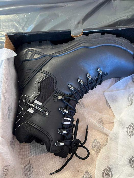 НОВО  Предпазни обувки DICKIES QUEBEC Черни 43