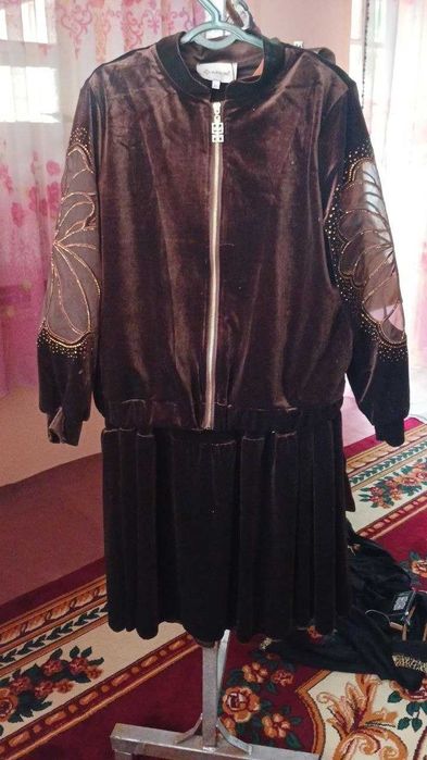 Yasmina brand shop