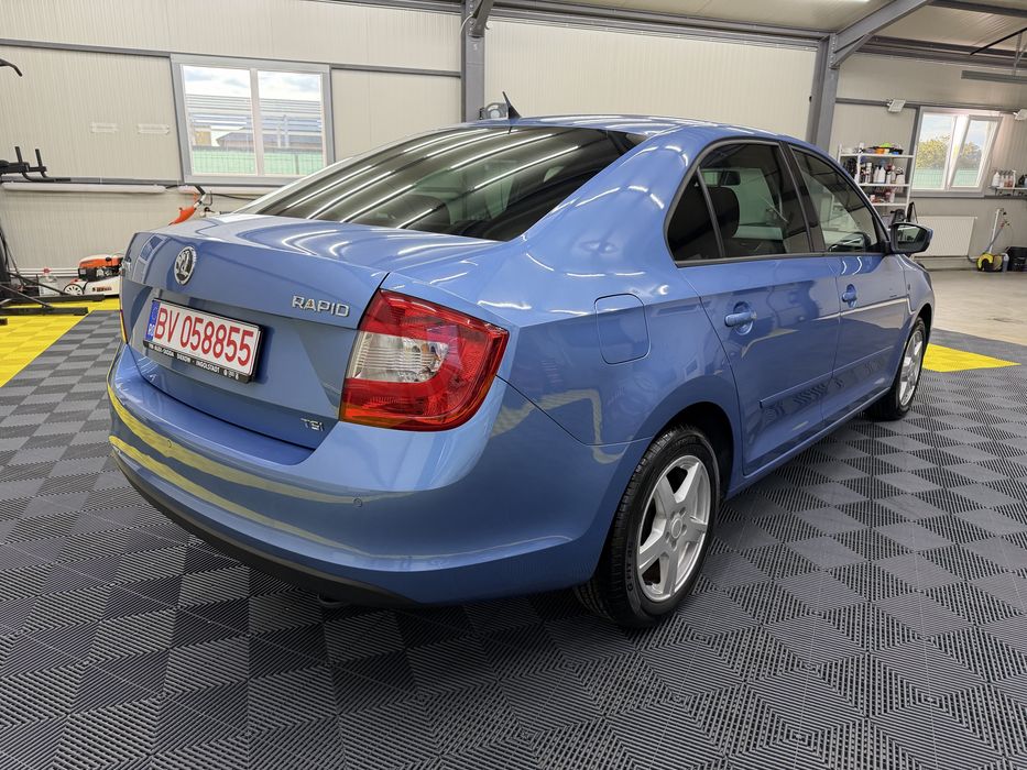 Benzina • Euro 5 • 105.000 KM