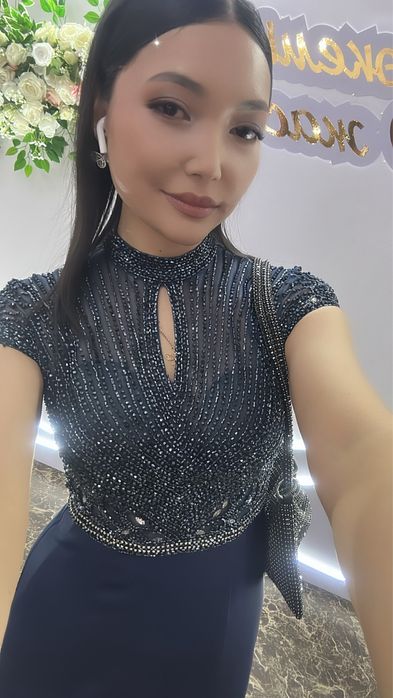 Вечернее платье