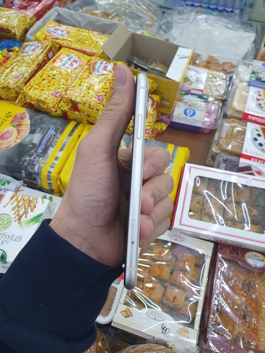 IPhone 11 64gb kh/a продам