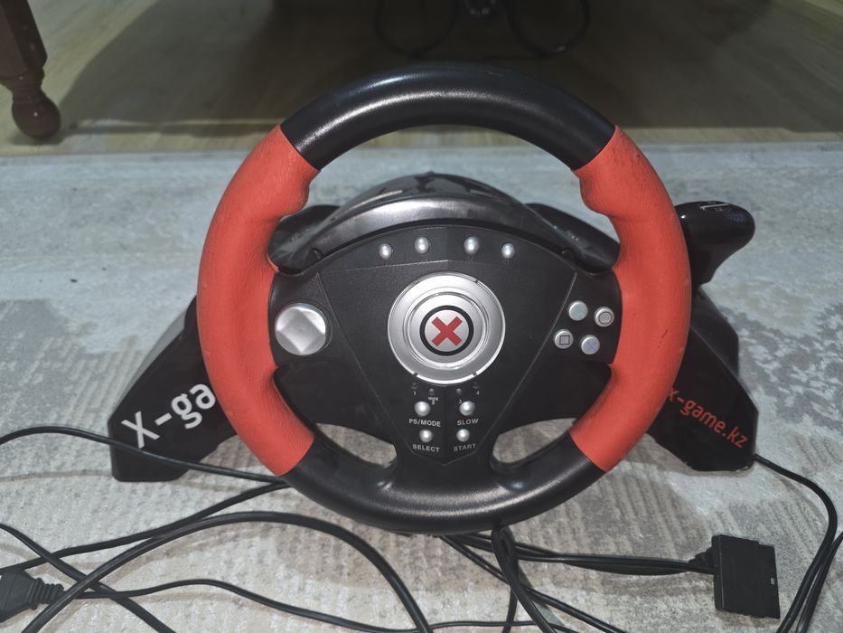 Игровой руль, для приставок
