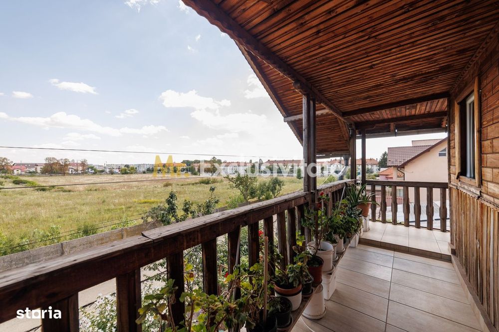 CASA P+M de vanzare in Stefanesti-Arges-3 camere, garaj, utilitati