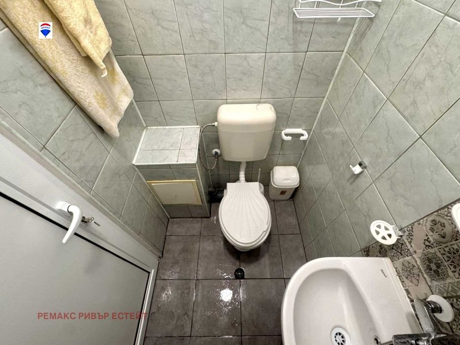 Търговско помещение/ магазин за продажба кв. Родина 2