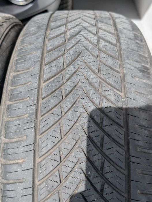 Всесезони гуми Tracmax 225/55 R18 98V