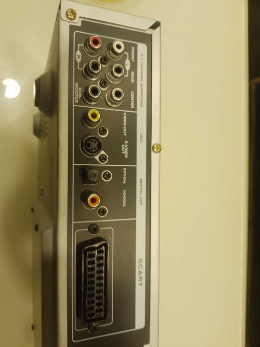 DK Digital DVD-915 Mpeg4 MP3 Player-Profesional