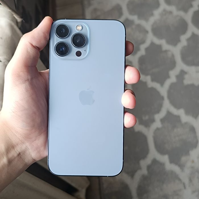 Продам айфон 13 про max