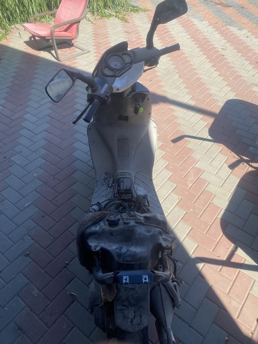 Schimb aprilia sr 50 ditech cu moped