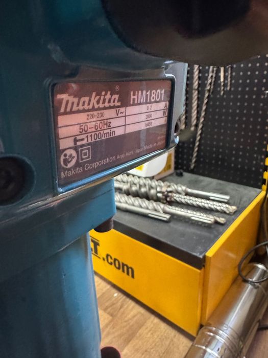 Бетонолом, отбойник, Makita, Bosch