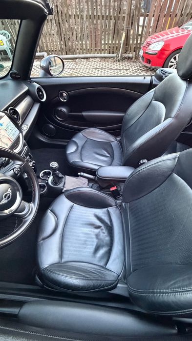 Mini Cooper S Cabrio 2011