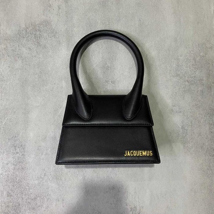 Geanta Jacquemus Le Chiquito Neagra din Piele Naturala