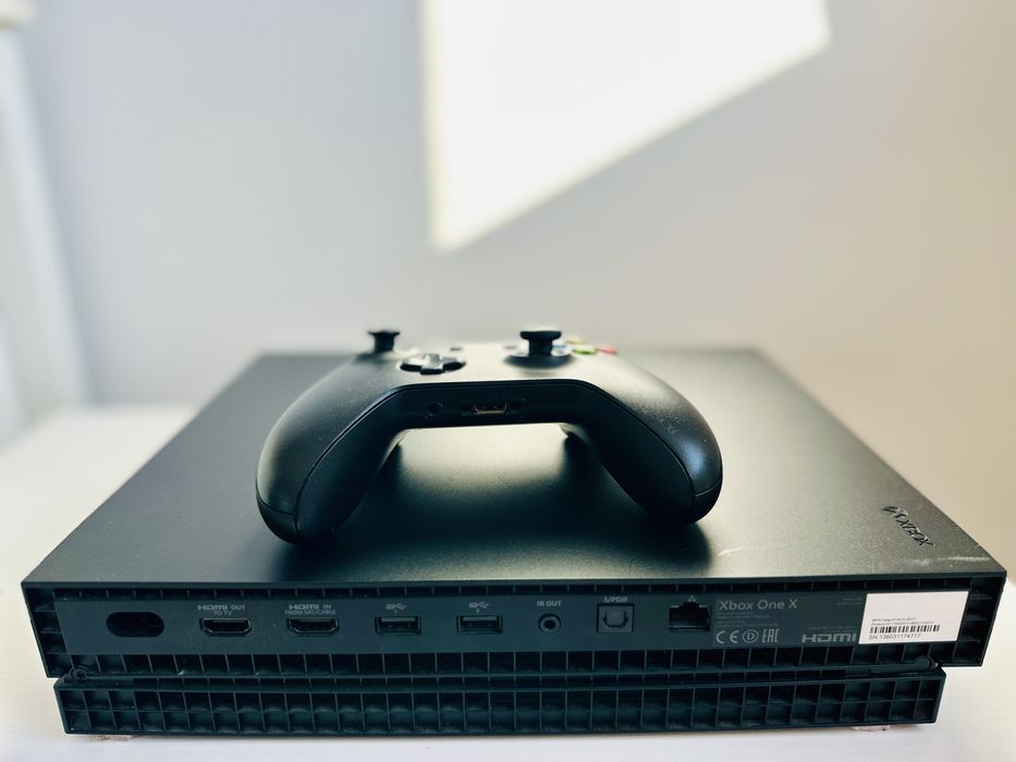 Xbox One X Impecabil