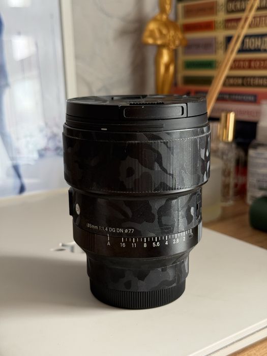 Прдам объектив Sigma 85mm f/1.4 DG DN Art