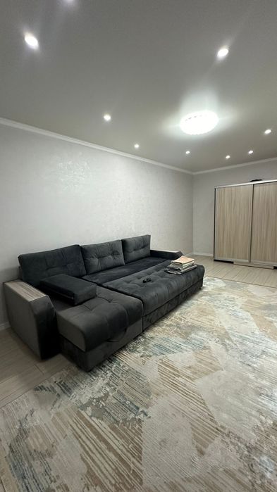 1 ком Lux Смарт ТВ