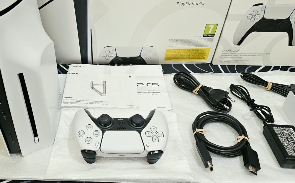 Ps5 slim 1tb, EAC Jet 2026, 2 джостик оригинал!