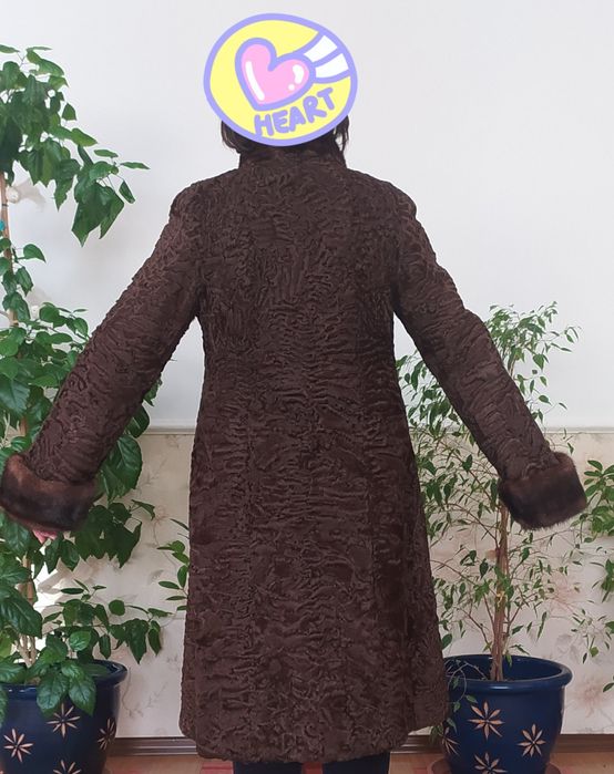 Шуба из каракуля