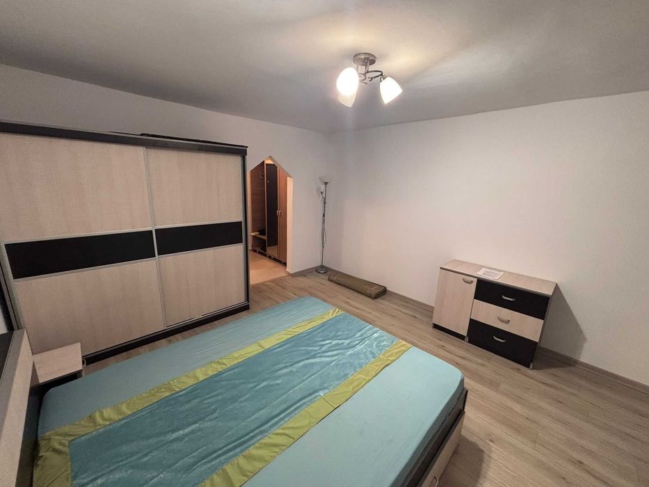 Proprietar inchiriez garsoniera Lujerului renovata/utilata 380 euro