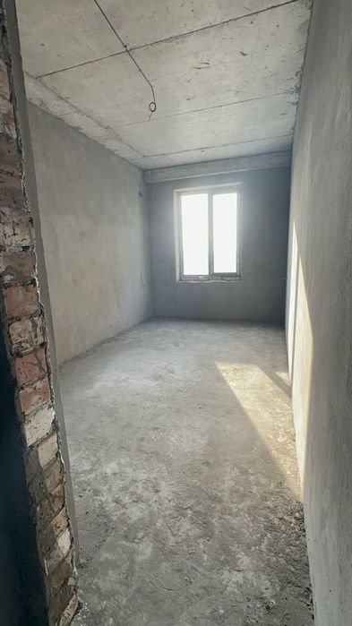 Sergeli Indeks Bozor 1/5/9 GREEN HOUSE donlari Srochna Sotaman.