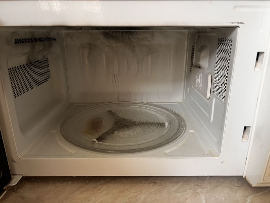 Микроволновка  LG