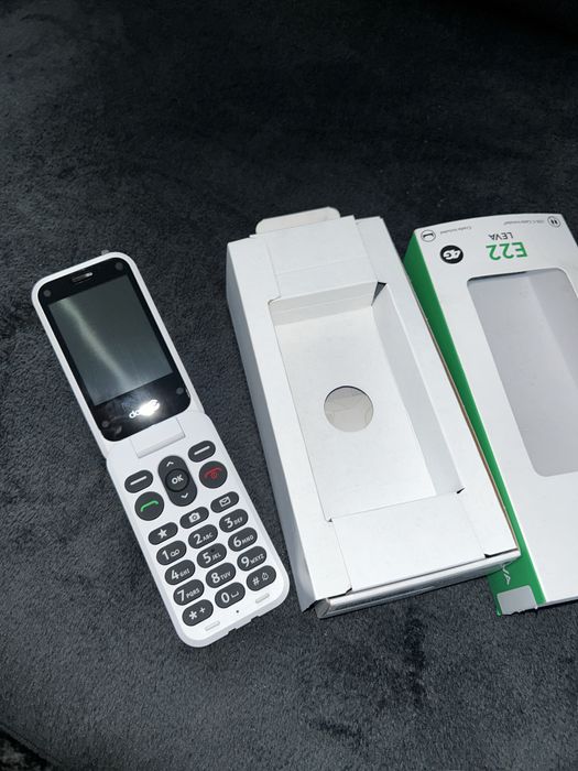 Telefon Doro Leva E22