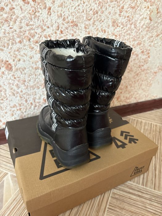 Отдам зимние сапоги