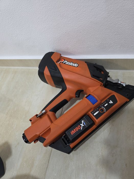 Pistol cuie paslode IM90 Xi