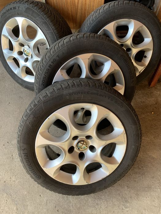 Cauciucuri continental si jante pe 16 alfa romeo 205/55/R16 T iarna!