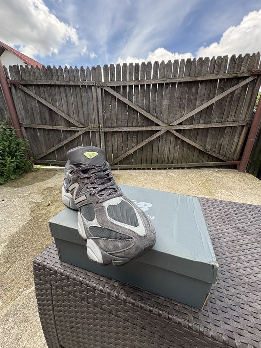 Vand adidasi new Balance Model 9060