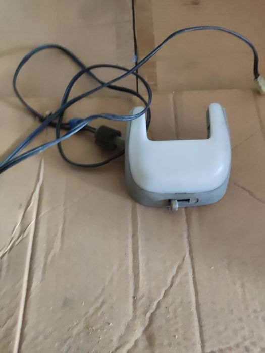 Vînd plafoniera față Tico