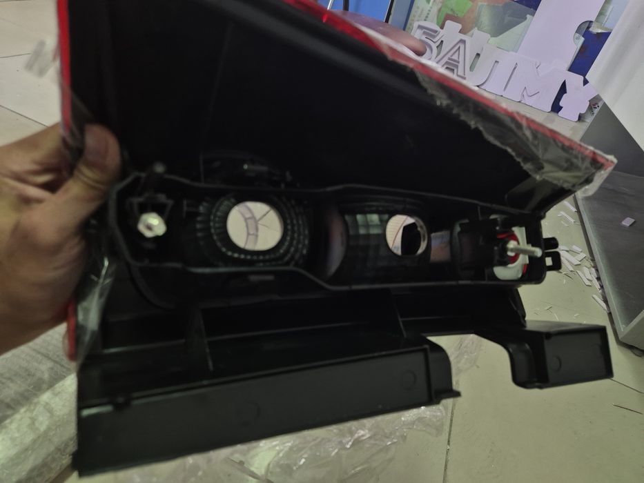 Опель и ларгус задный стоп фары