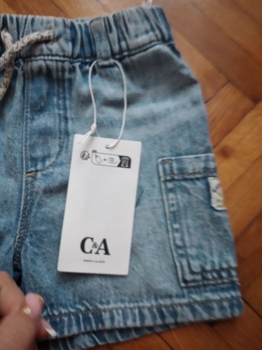 Pamtalon scurt blug C&A nou