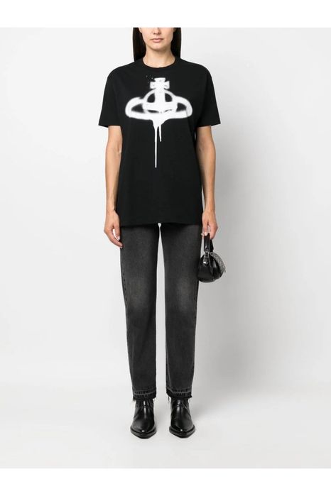 VIVIENNE WESTWOOD дамски тениски в два цвята НОВИ