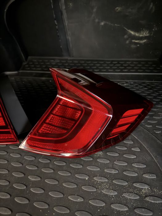 Продается задний фонарь Hyundai Sonata dn8