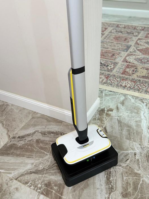 Моющий пылесос Karcher