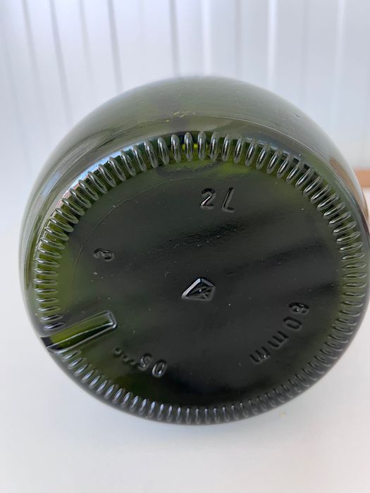 Стъклена бутилка 2л (дамаджана)