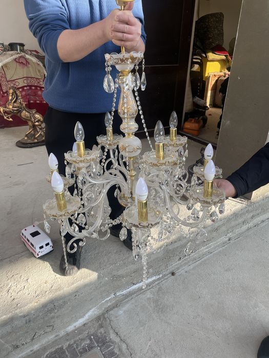 Продам люстры 2 шт чешская хрусталь