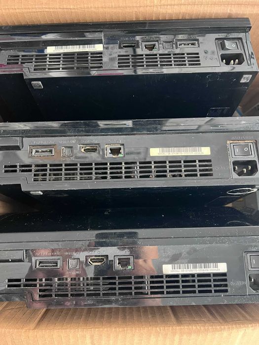 Consola Playstation 4 CUH-1004A defecta