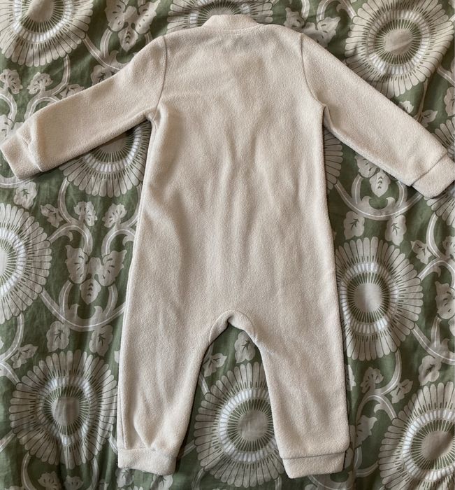 Детские комбинезоны, теплые, фирменные. Цена указана за два.