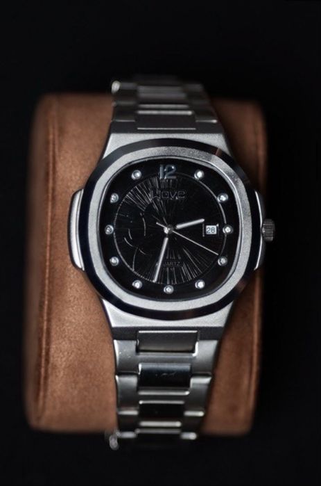 Механический сағаттар, арзан бағаға кетіп жатыр