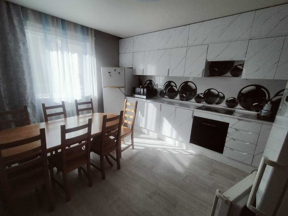 Сдам в аренду коттедж в центре