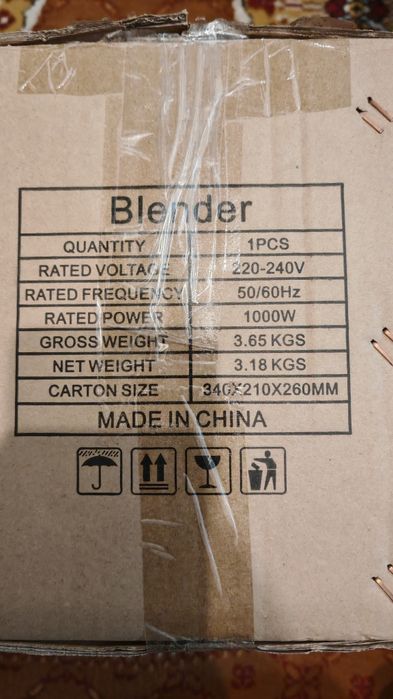 Blender 1000w, 3 boluri, 3 cuțite