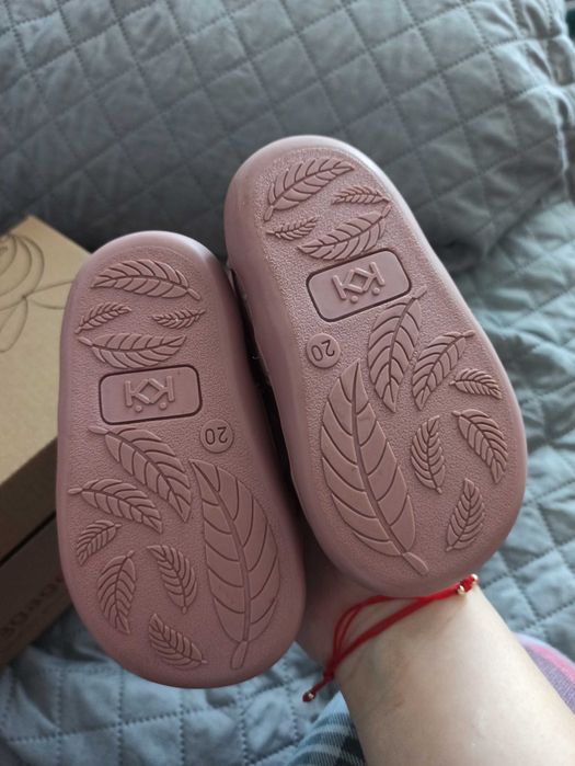 Боси обувки 20-ти номер