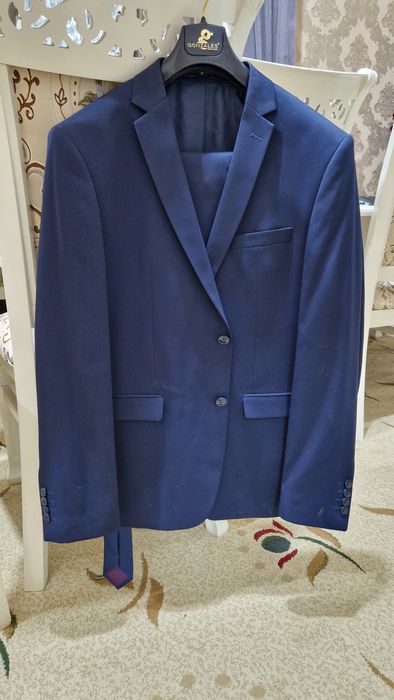 Brend kostyum shim 100 000 faqat 1 martta kiyilgan to'yi kuniga