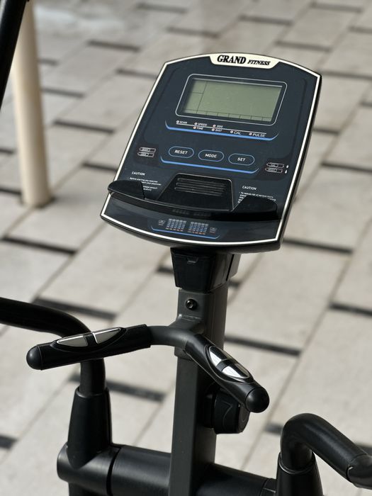 Велотренажер Velo trenajor (elliptik + velotrenajyor)