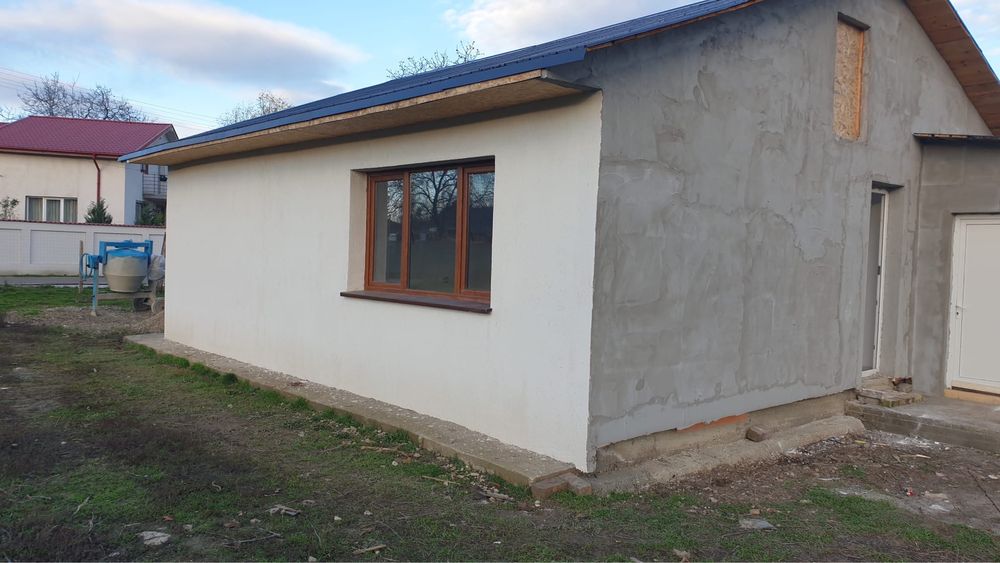 Casa noua de vanzare sat budesti