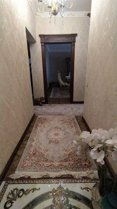 Аренда 4-х комн квартиры ЮА-6 квартал