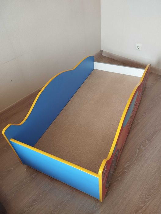 Детская кроватка 150х70